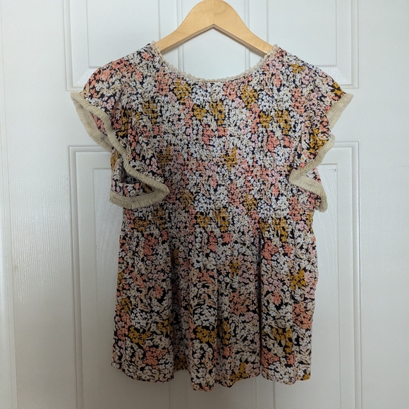 THML Floral Ruffle Top - Picture 4 of 7